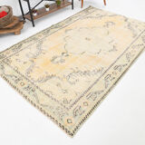 Classic faded yellow oushak rug 269x176cm