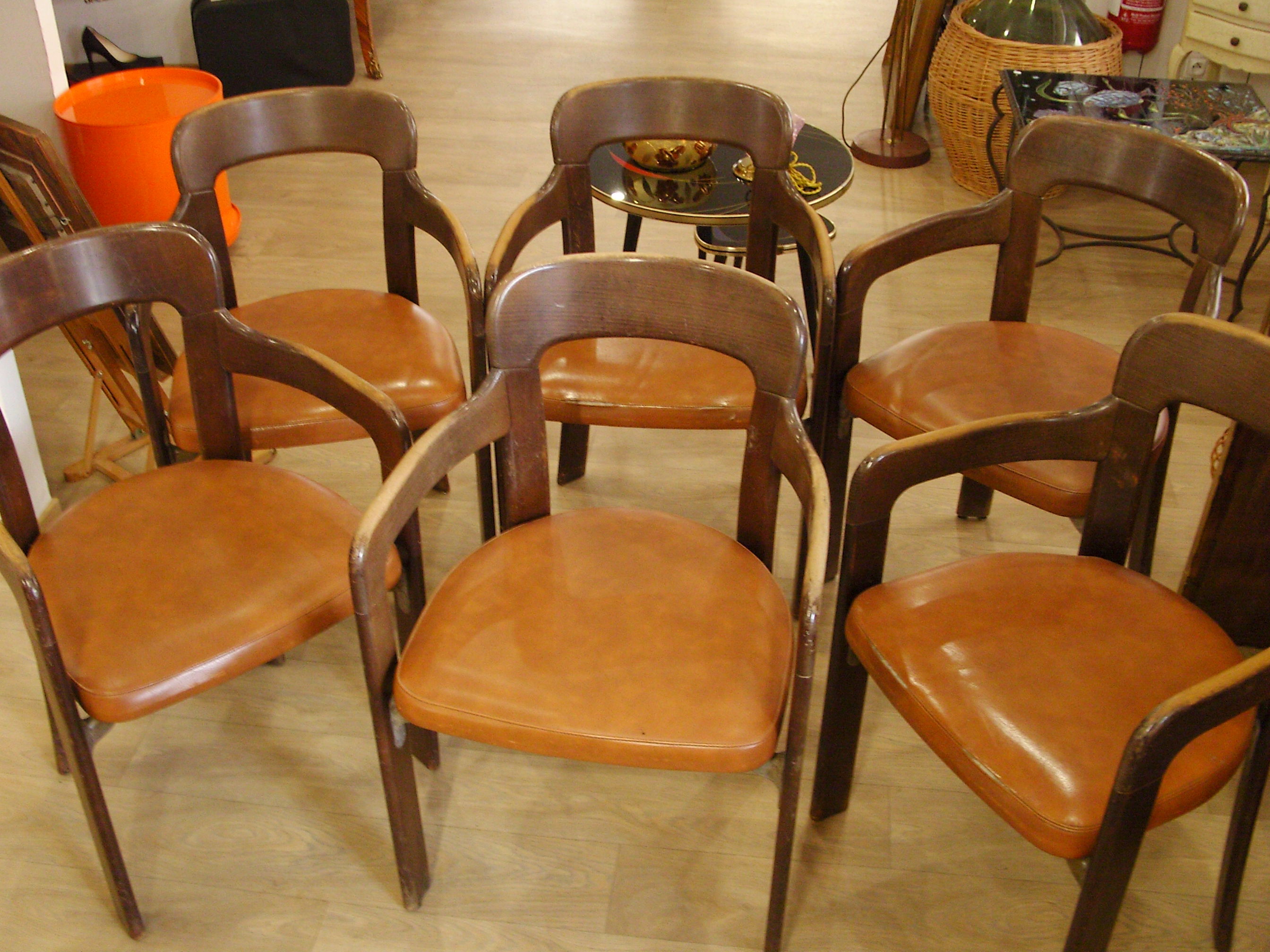 6 chairs design Bruno Rey, published by Dietiker and manufactured by the workshop "Stuhl aus Stein am Rhein