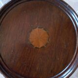 Round flower table
