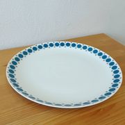 Service 4 dishes Thomas