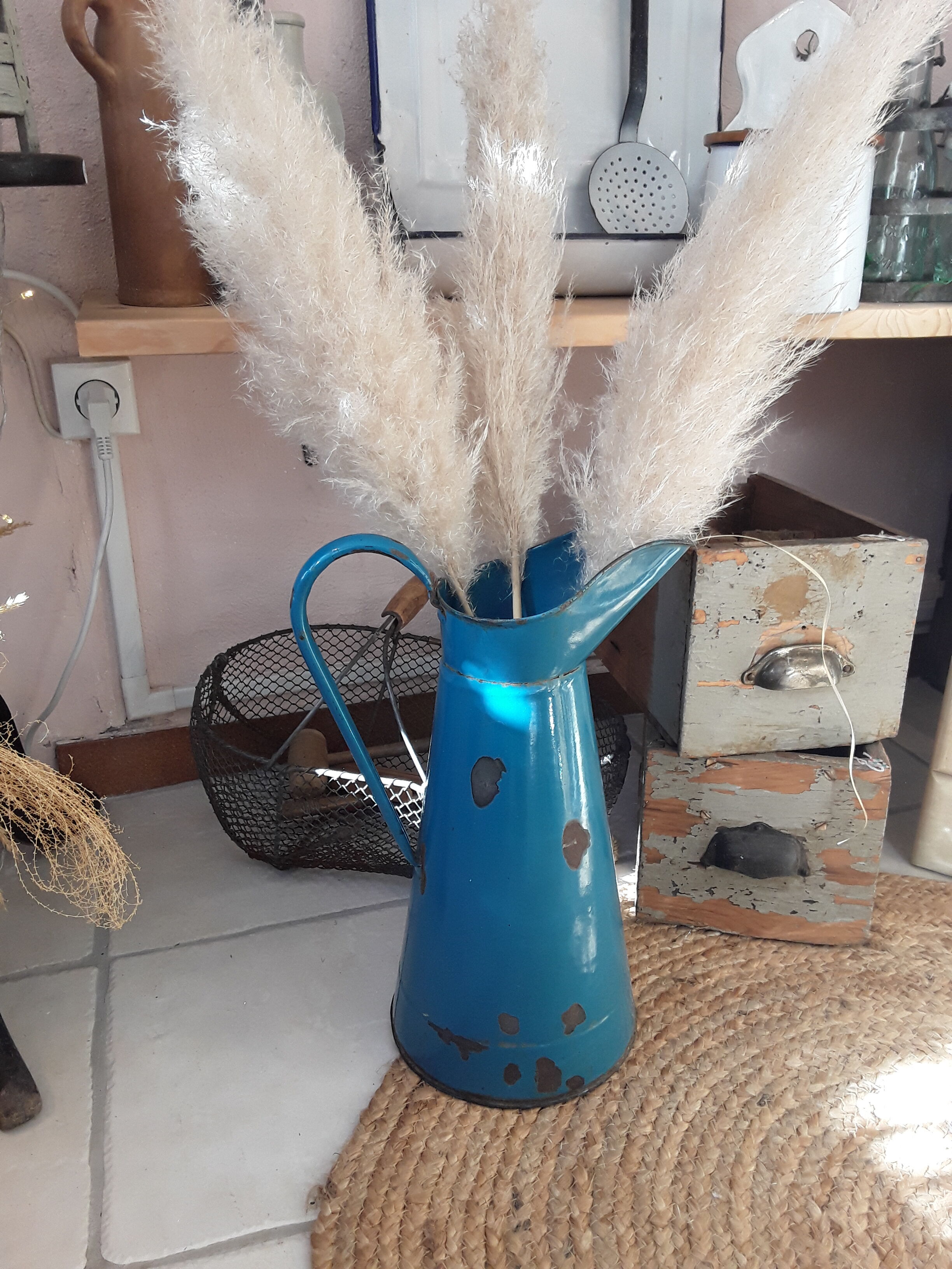 Enamelled sheet metal pitcher