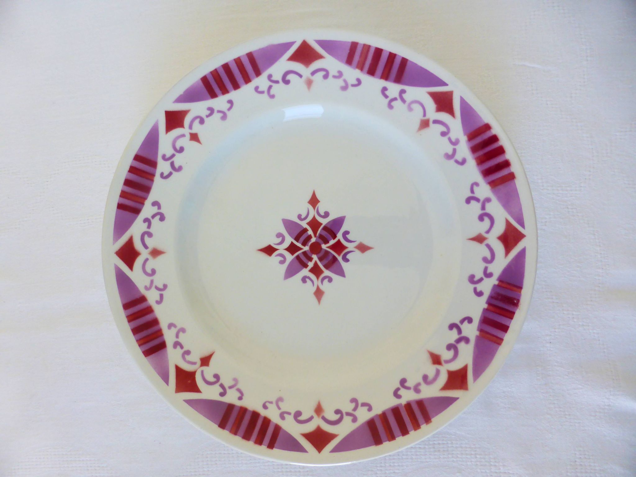 Dish on pedestal, ironstone compote dish from the Moulin des Loups and hamage, Madeleine model 2106177