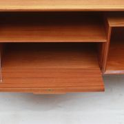 Bureau en teck, années 1960