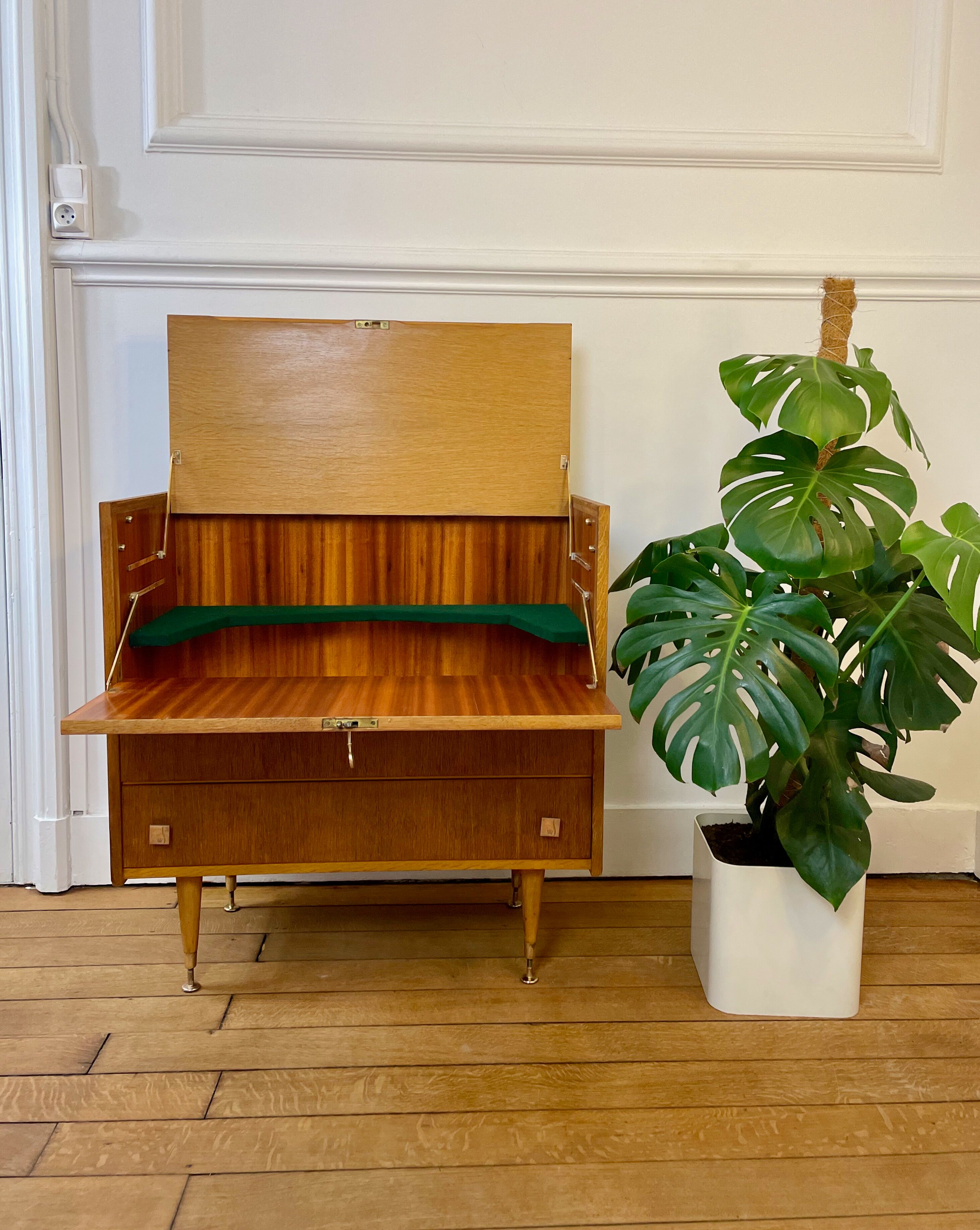 Sicame bar furniture