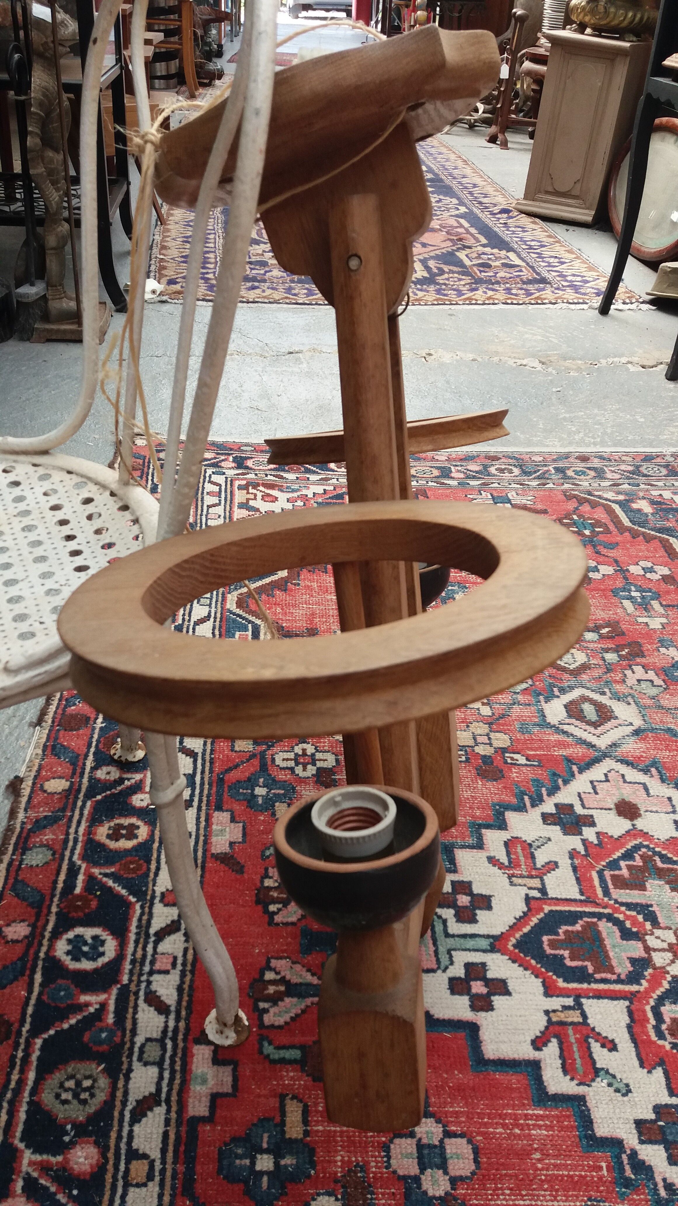 Guillerme and Chambron hanging