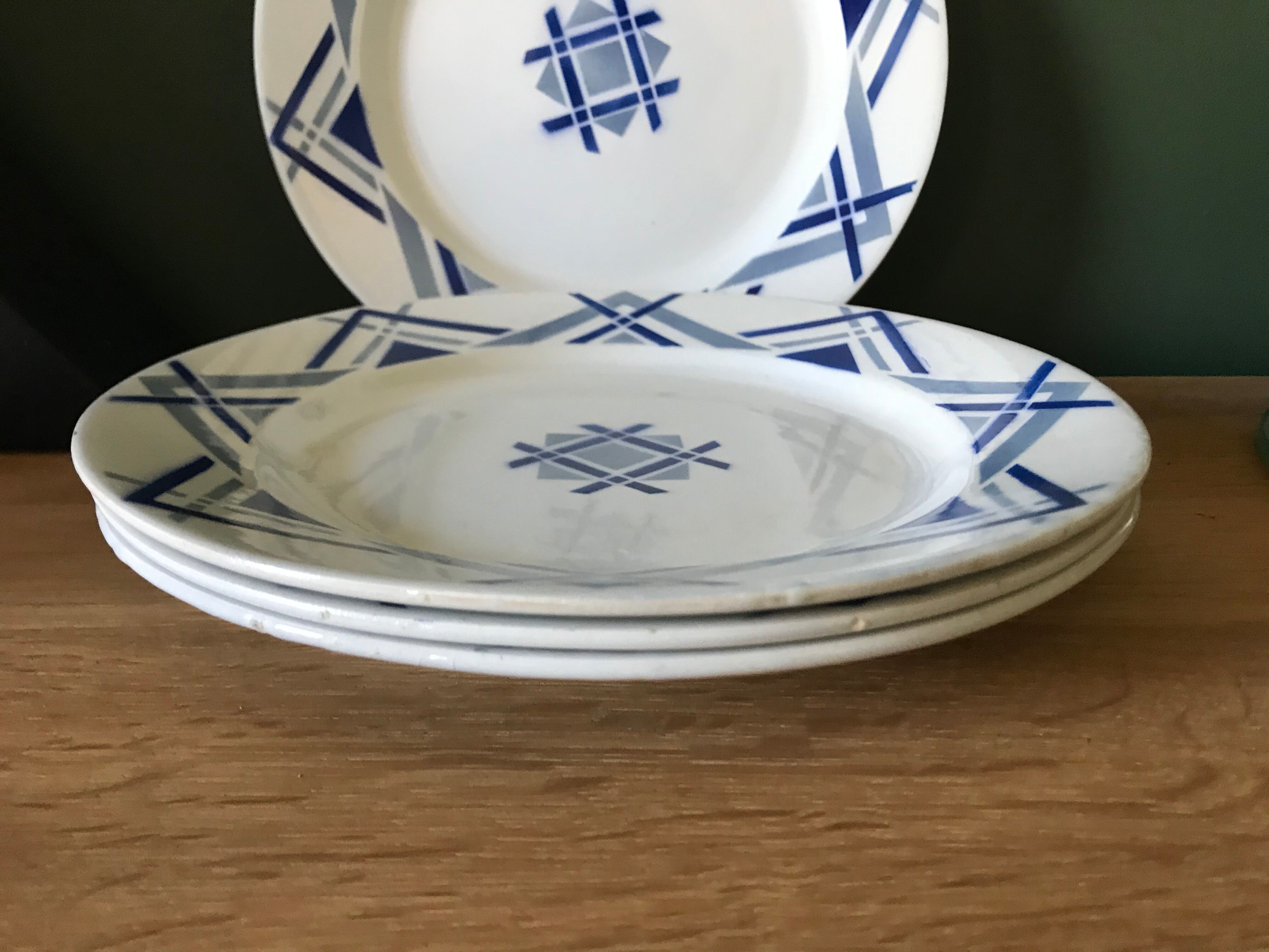 Set of 4 flat plates Moulin des Loups and Hamage model Rivoli