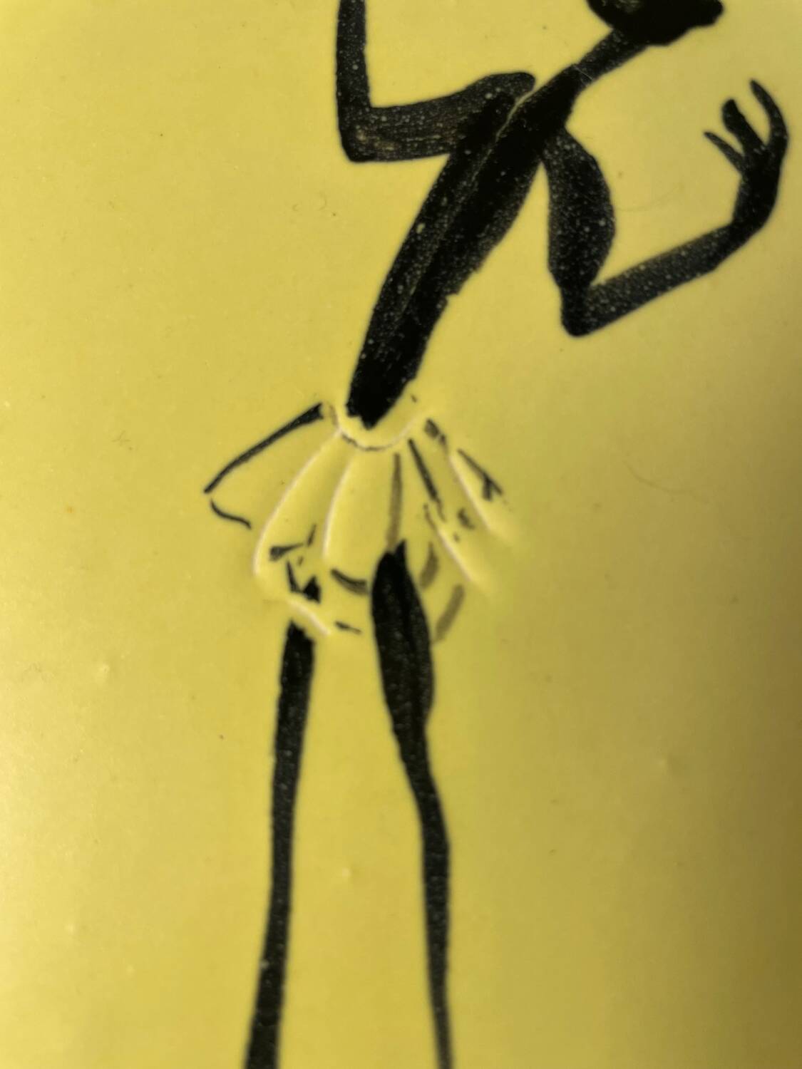 Vintage plate from the cerenne workshops, vallauris