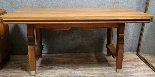 Table de salle a manger époque Art Déco en acajou blond vers 1950
