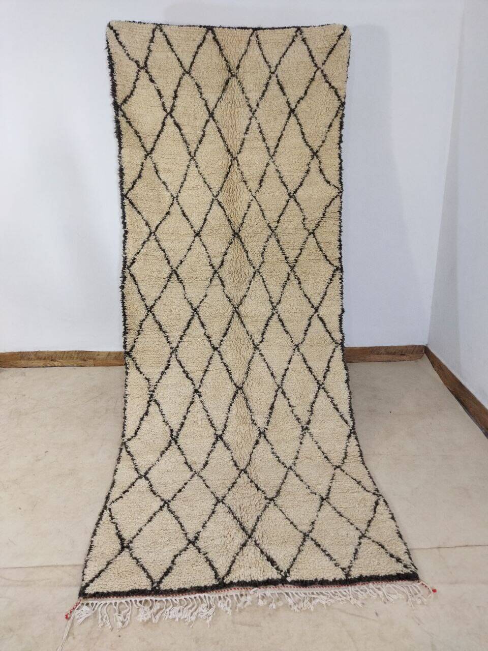 Handmade Moroccan Berber rug 291 X 116 CM