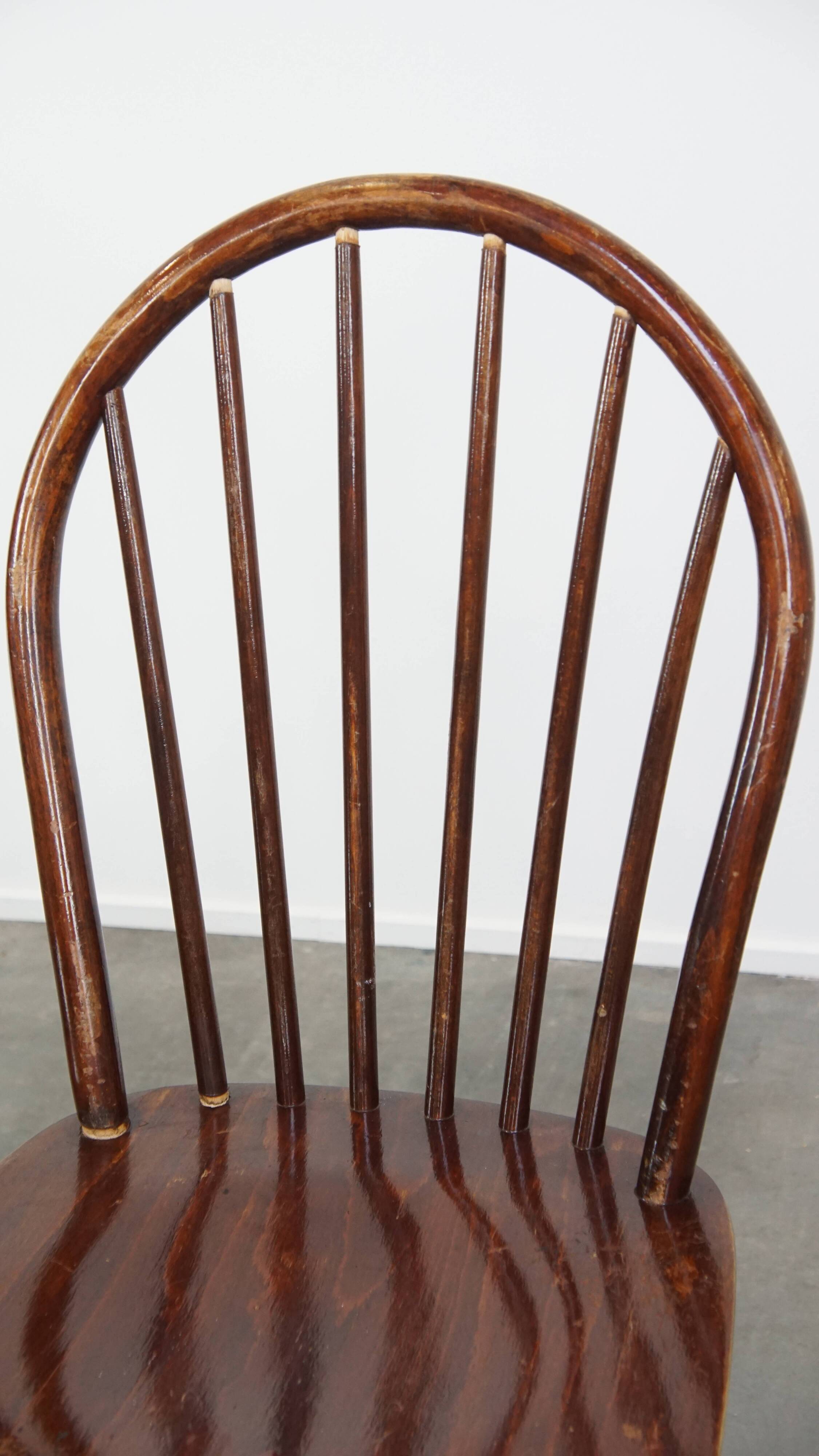 Set of 6 Vintage Wooden Windsor Spindle Chairs
