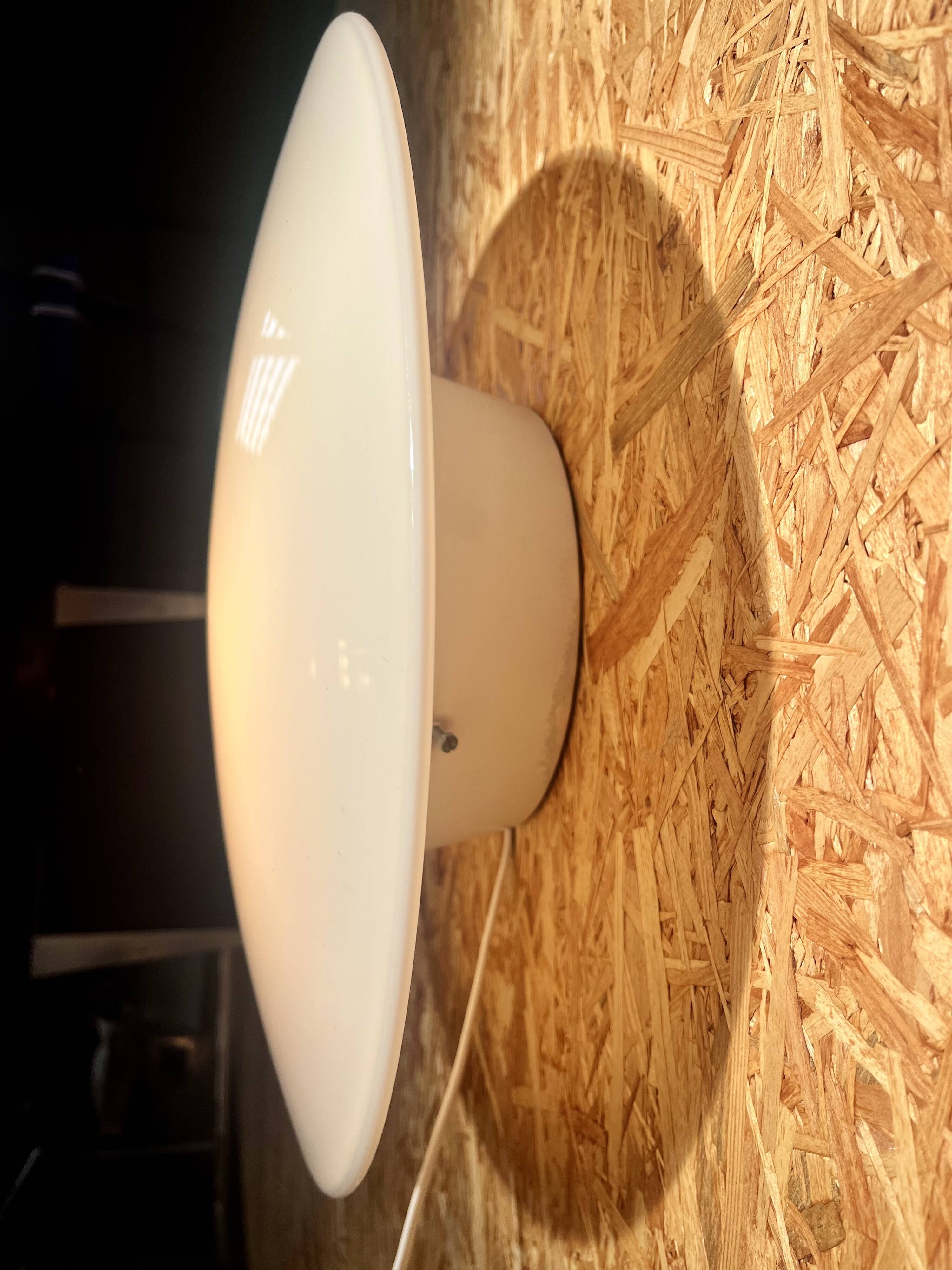 Pair of AJ Eklipta 450 wall lamps by Arne Jacobsen, 1959