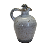 Sandstone jug of the Terminal 1970
