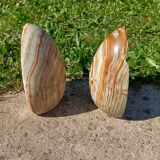 Retro marbled egg bookends 💐