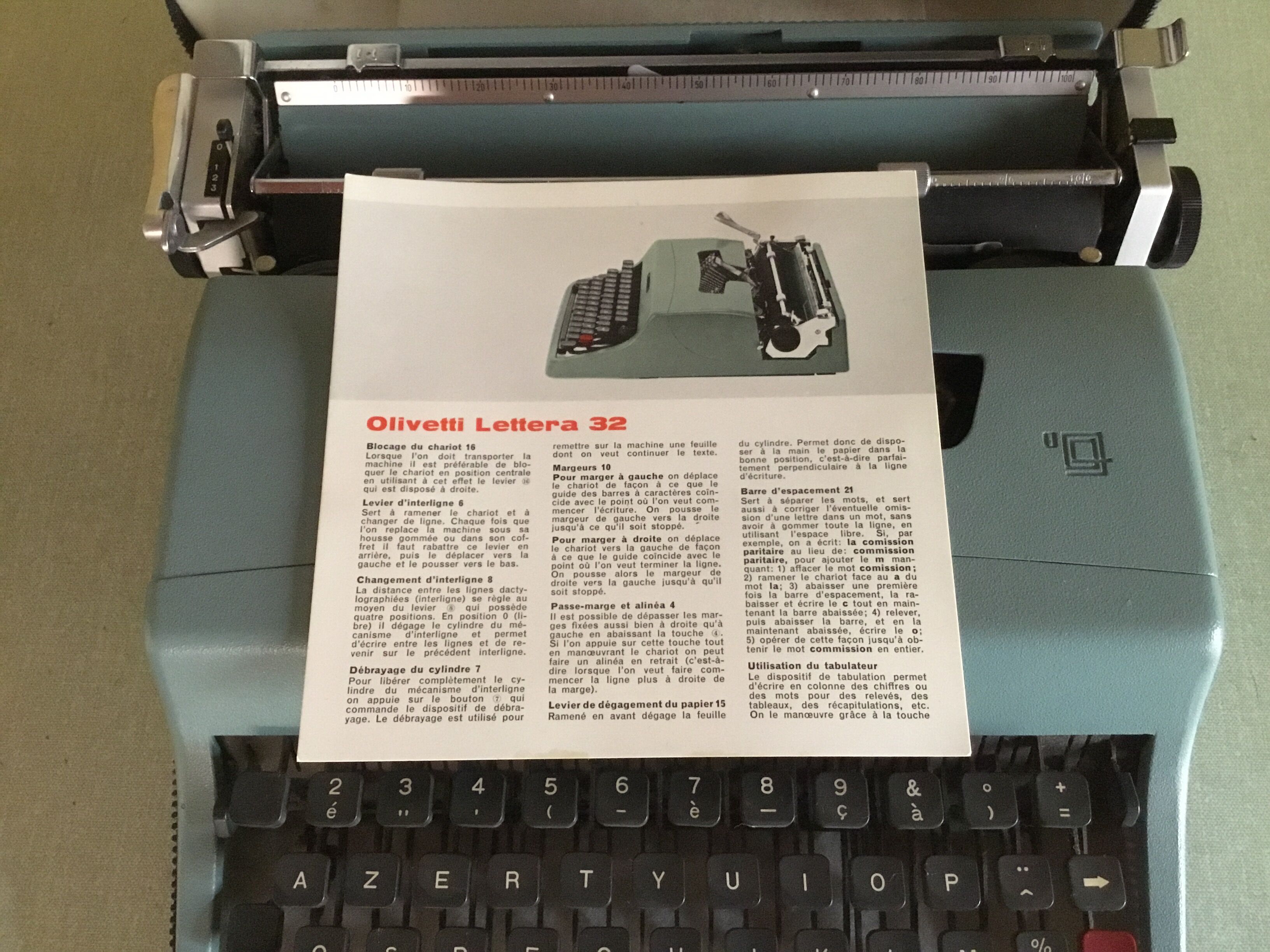 Machine Olivetti Lettera 32