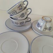 Tasses et soucoupes en terre vernissée