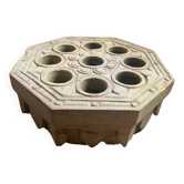 Plateau de jeu ancien en pierre sculptée