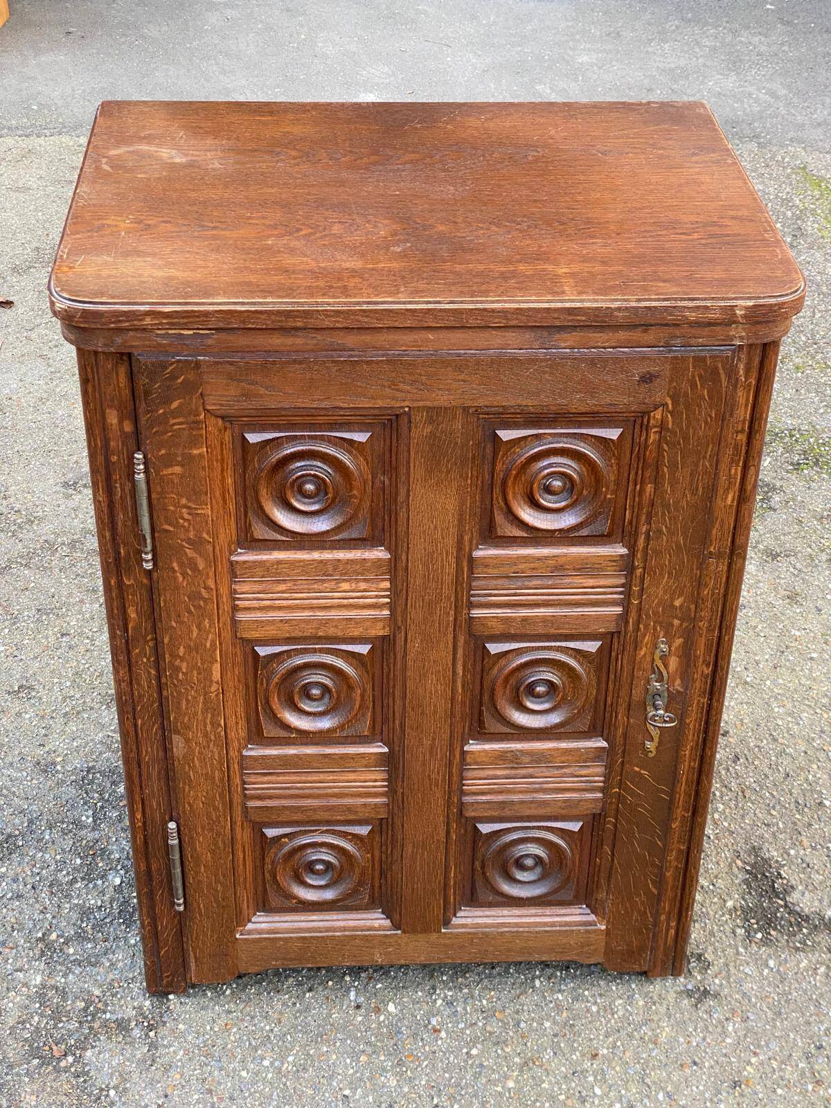 Vintage solid wood commode in Breton style