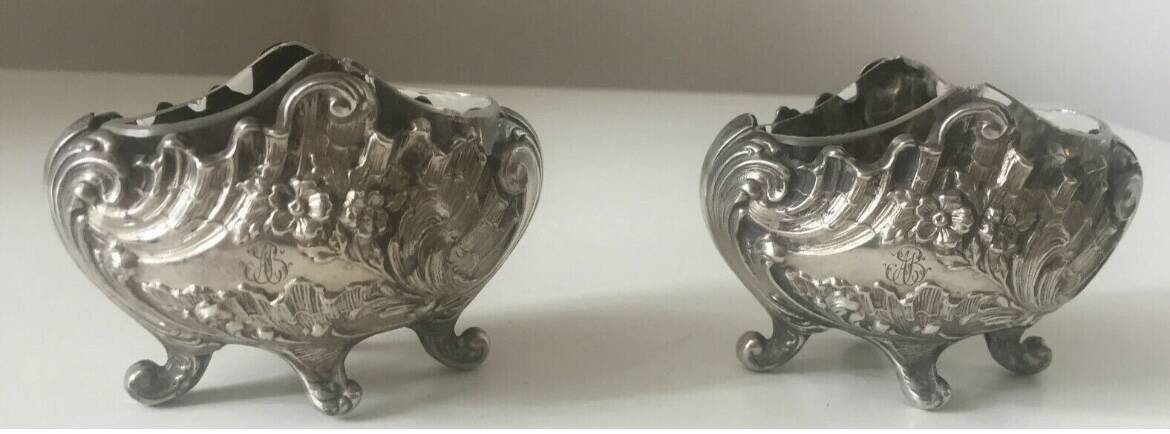 Beautiful pair of Louis XV style silver salt cellars