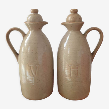 Pair of bottles "Oil and Vinegar" in glazed stoneware signed "CNP Grès Village France"