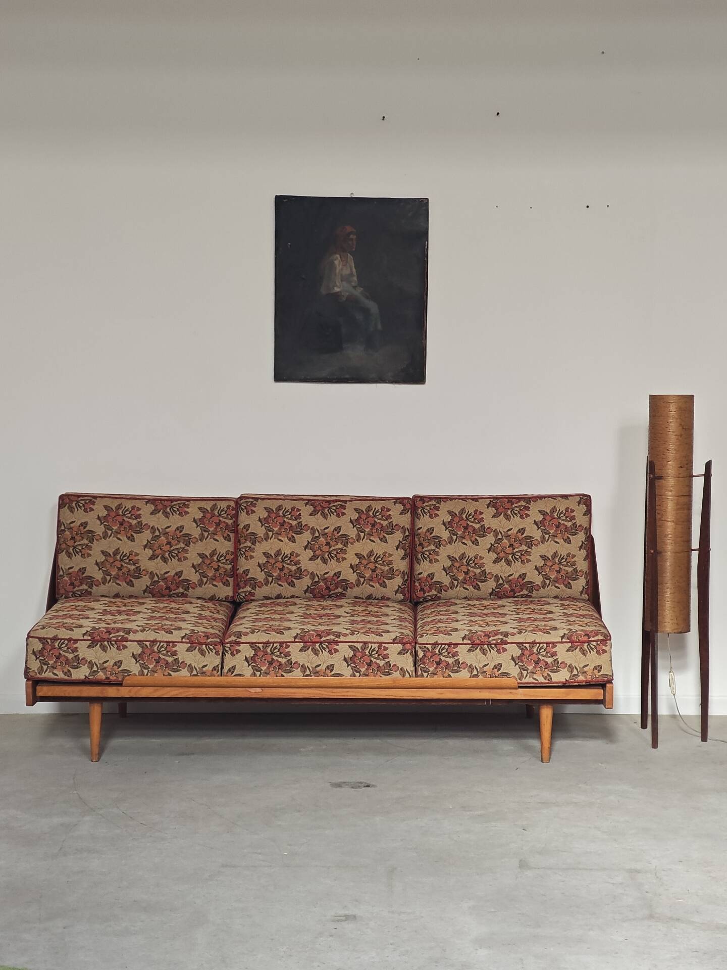 Folding sofa bed Canapé banquette Interier Praha 1960 floral pattern fabric