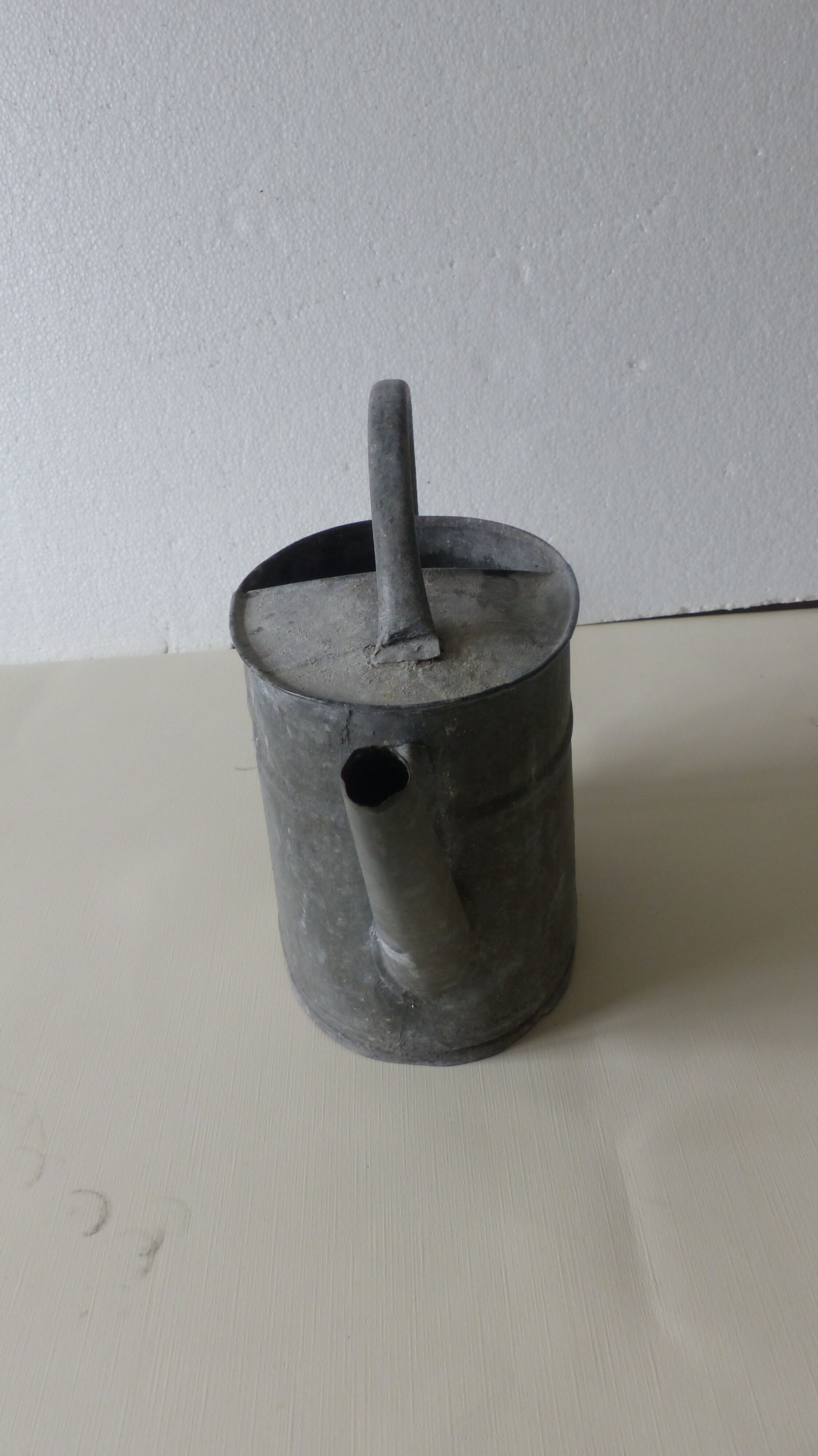 Zinc watering can