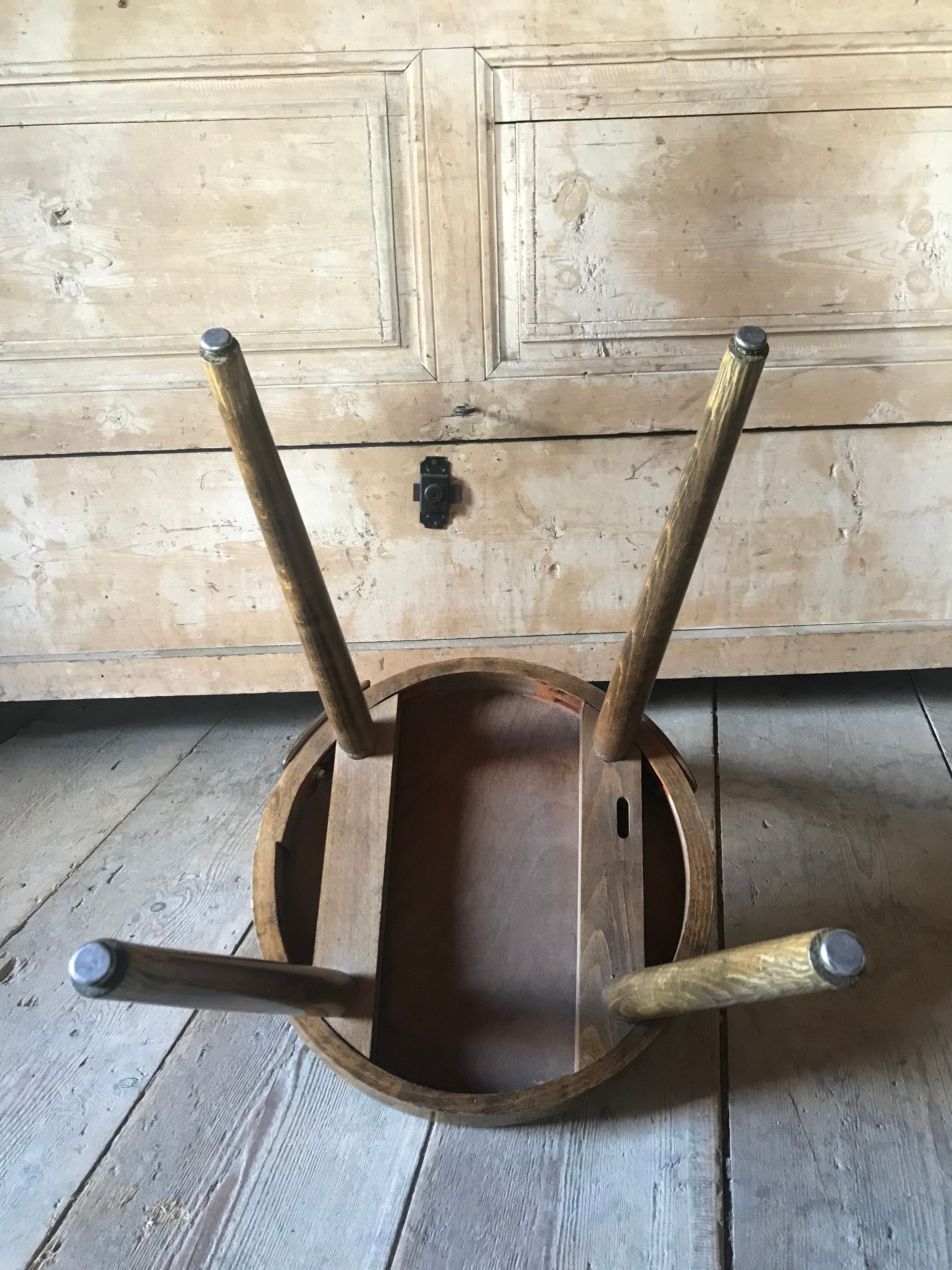 Baumann Mondor Chair