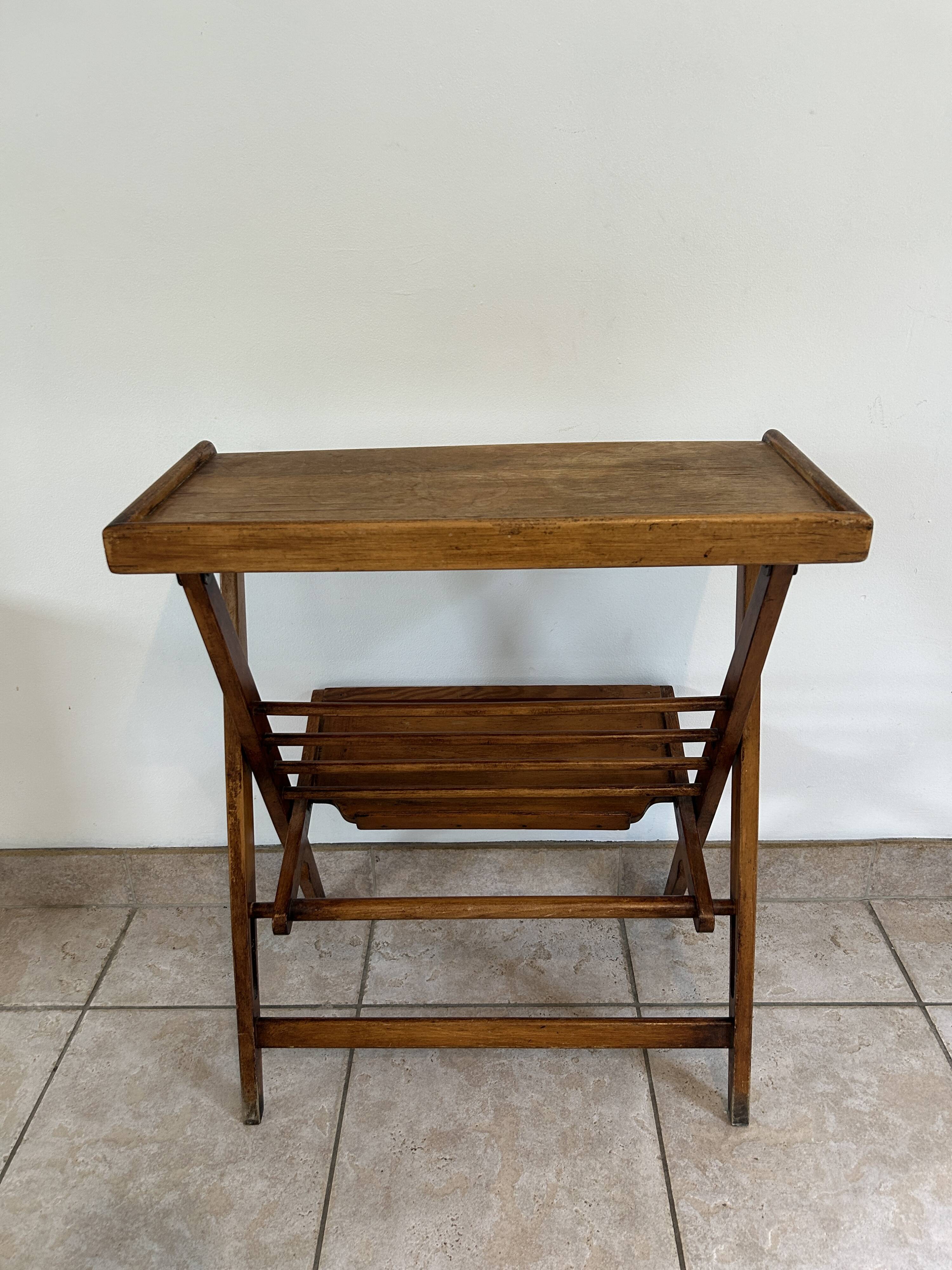 Table d'appoint, porte-revues scandinave vintage