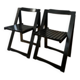 Set of 2 folding chairs in the style of Aldo Jacober.