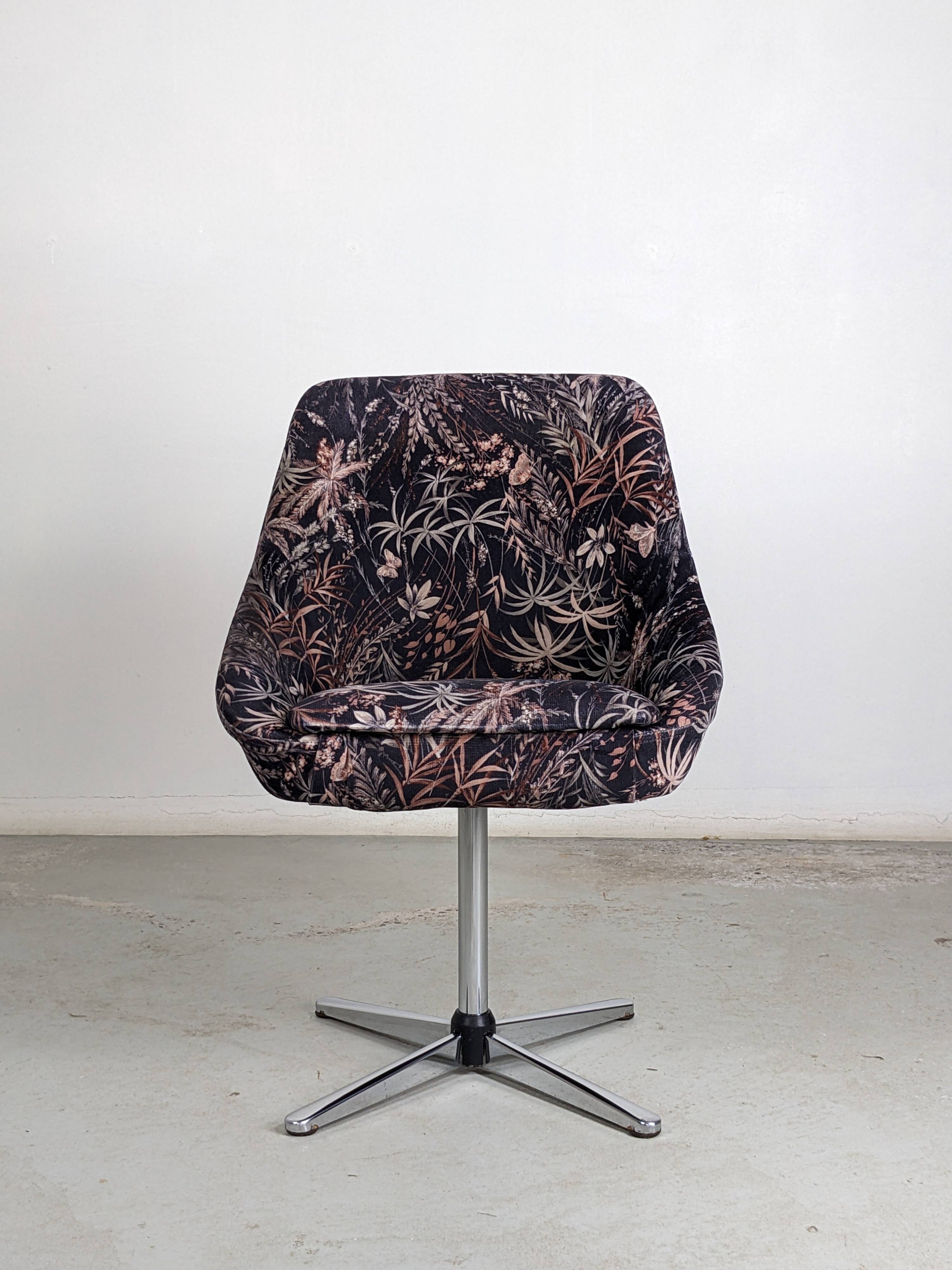 Set of 4 vintage swivel shell chairs - 1970s