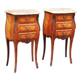 Paire de tables de chevet de style Louis XV en bois de rose