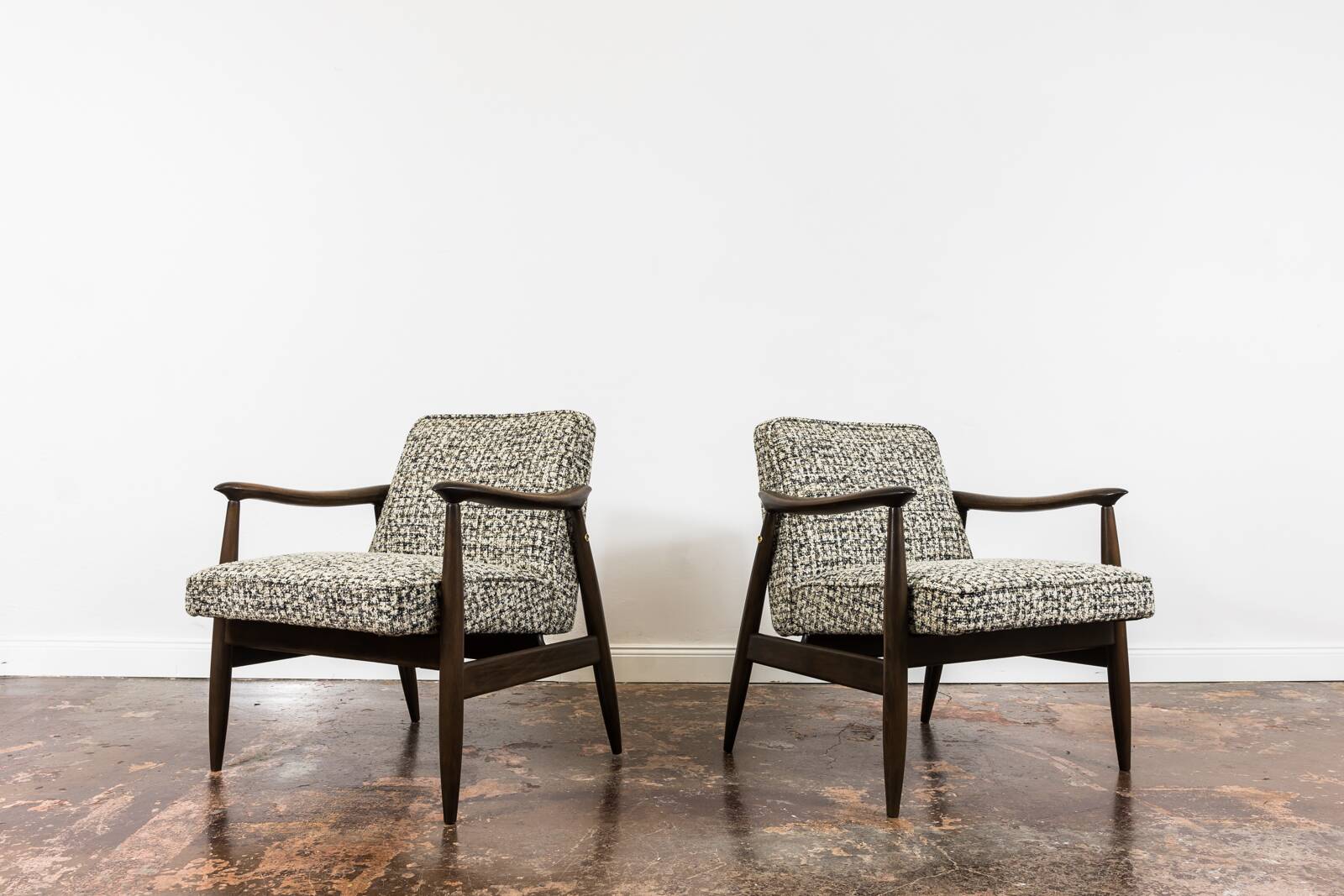 Mid Century Armchairs By Juliusz Kędziorek, Poland, 1960s, Set Of 2