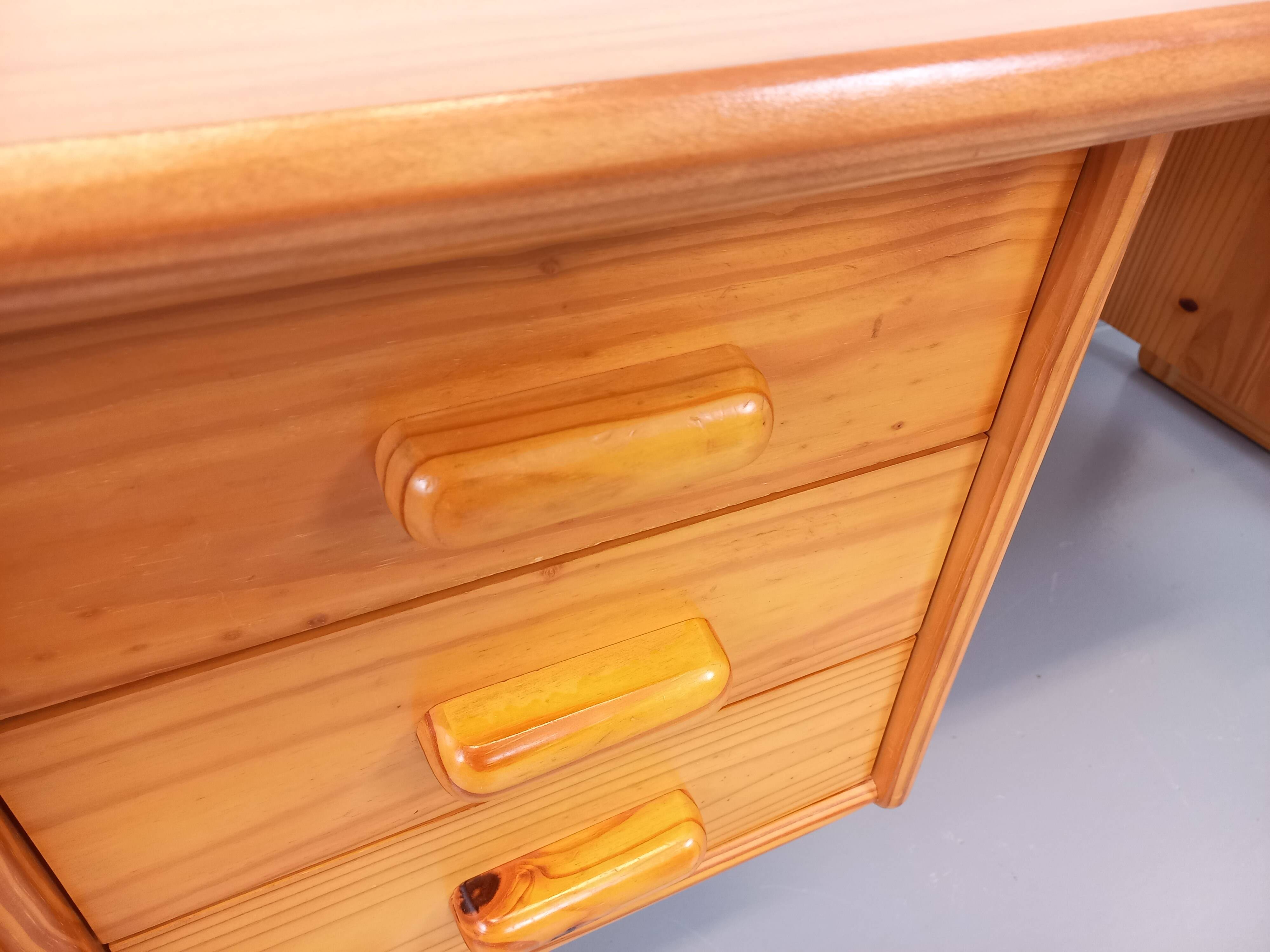 Vintage sled leg pine executive desk from the 60s-70s
