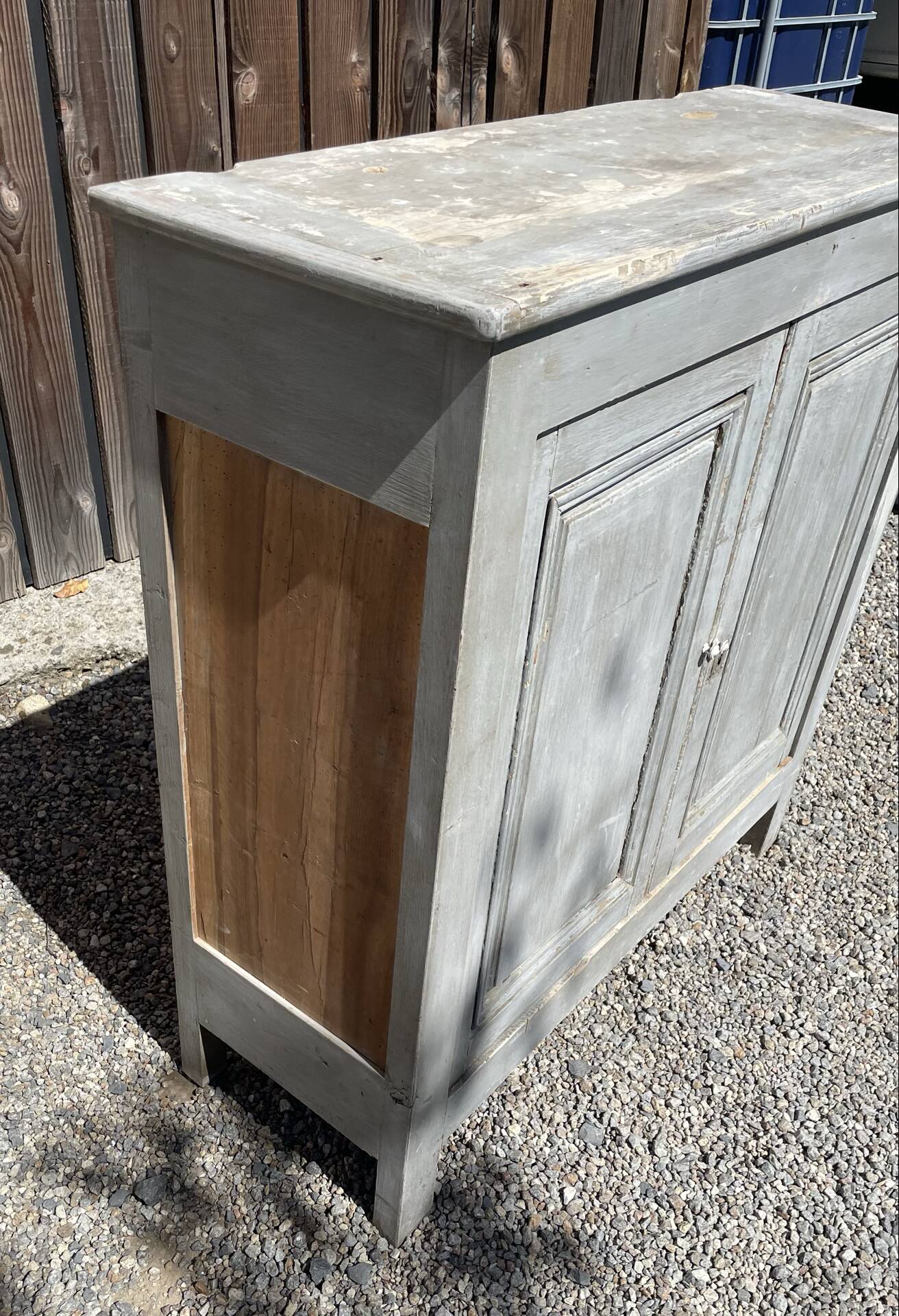 Buffet parisien en bois ancien gris