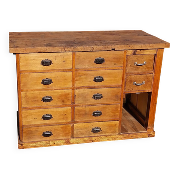 Workshop furniture