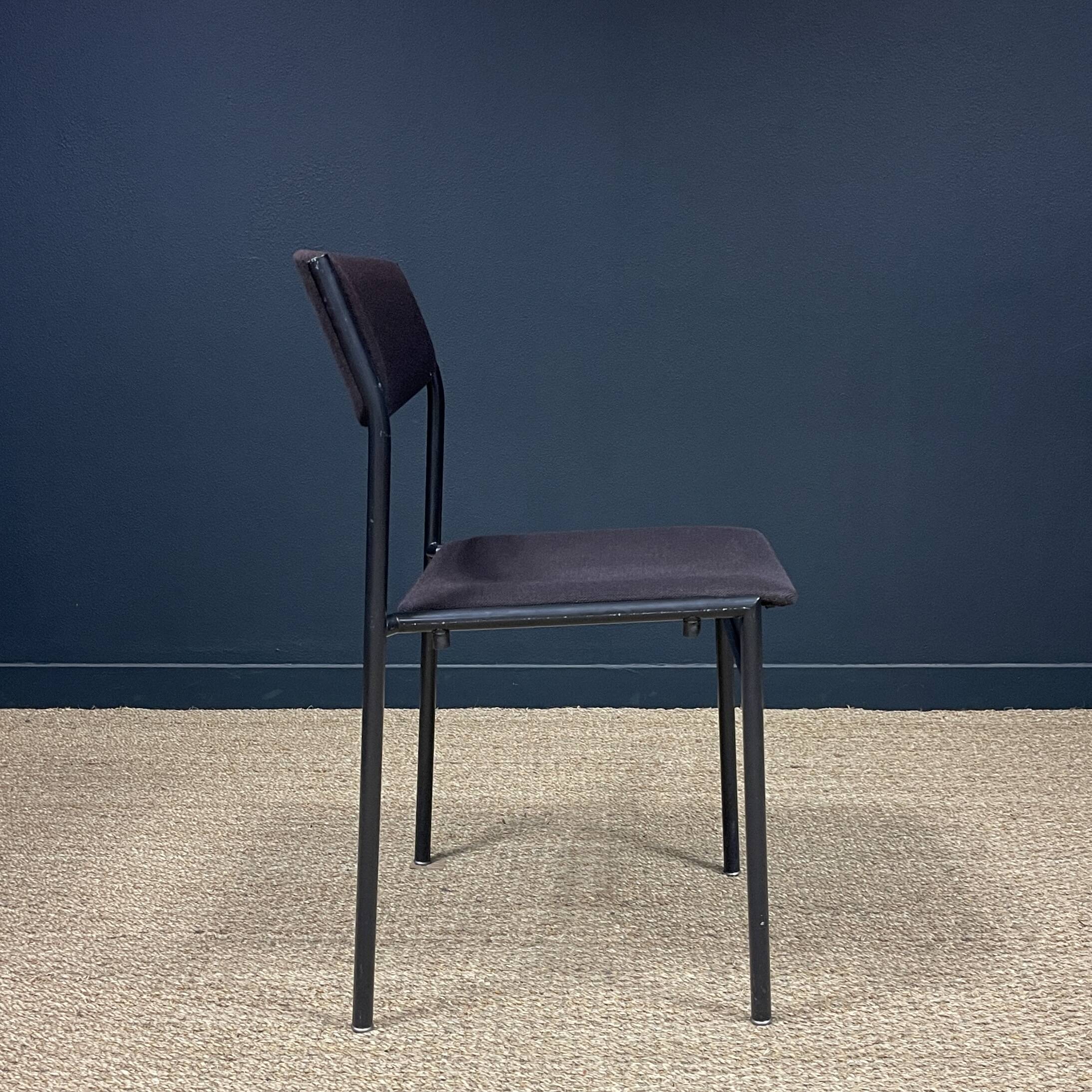 Set of 6 Gijs Van Der Sluis chairs in aubergine fabric with grey steel legs, 70s Netherlands