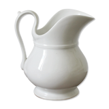 Broc blanc ancien en porcelaine du XIXe siècle