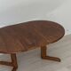 Extendable table for 4/6 people in pine.
