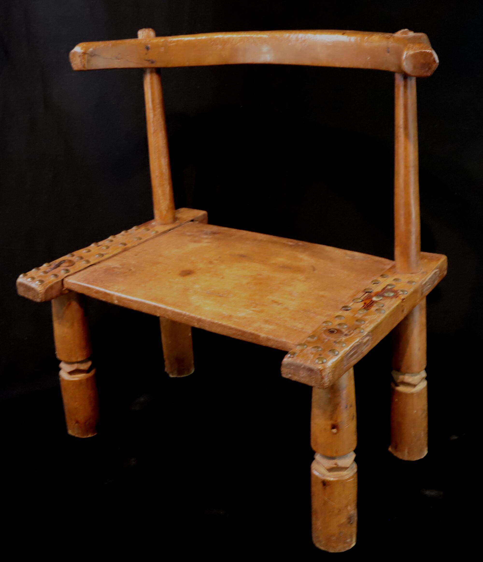 Old and authentic baoulé baule akan chair - ivory coast