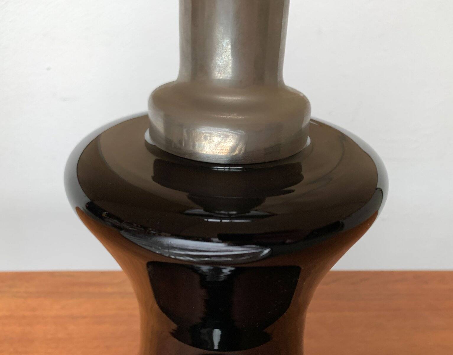 Floor or table lamp in German glass and synthetic cork in M Design style by Ingo Maurer, 1960s.