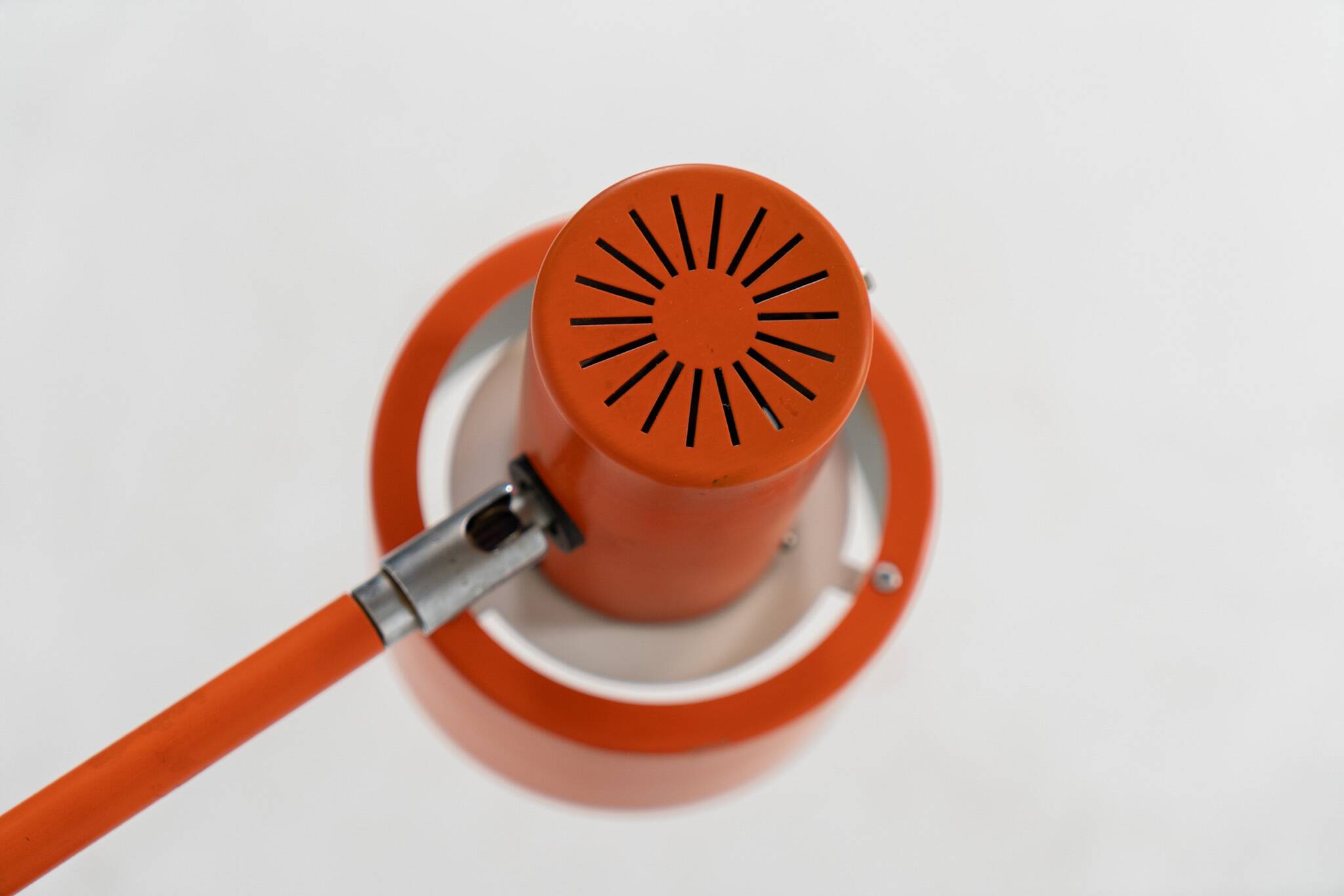 Applique murale "Skala" orange par Jo Hammerborg