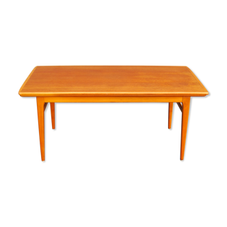 Table basse scandinave en teck réhaussable en table à manger