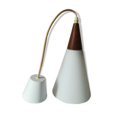 Suspension conique scandinave