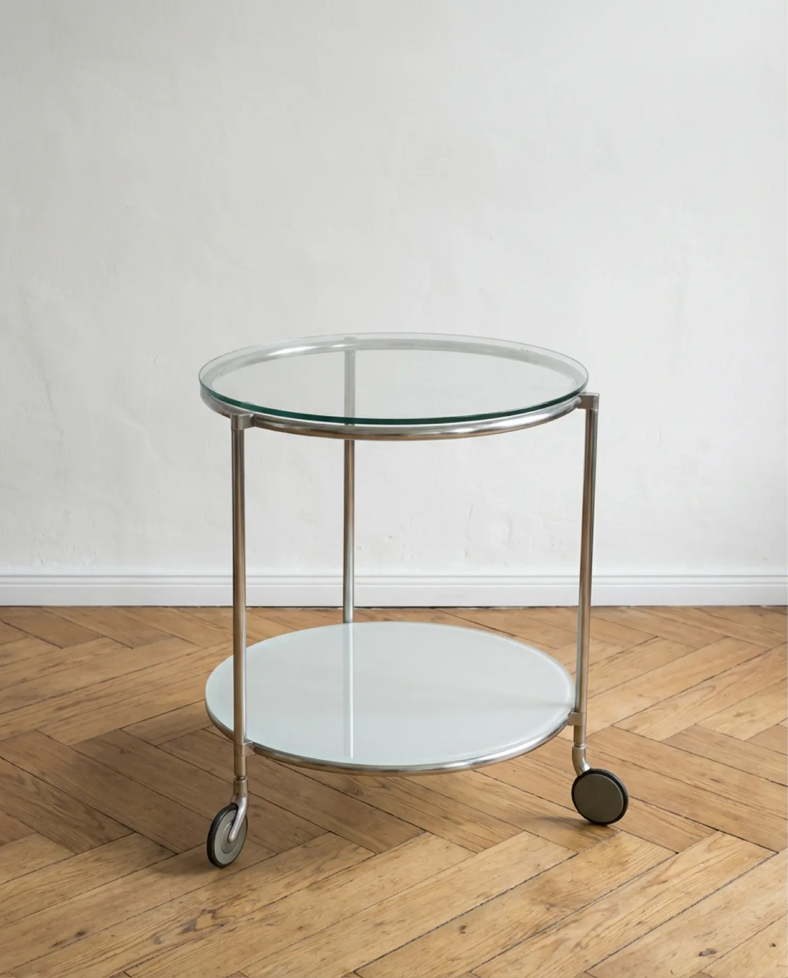 Round dessert table / side table or bedside table — design Ehlen Johansson