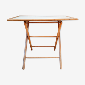 Table en bois pliante