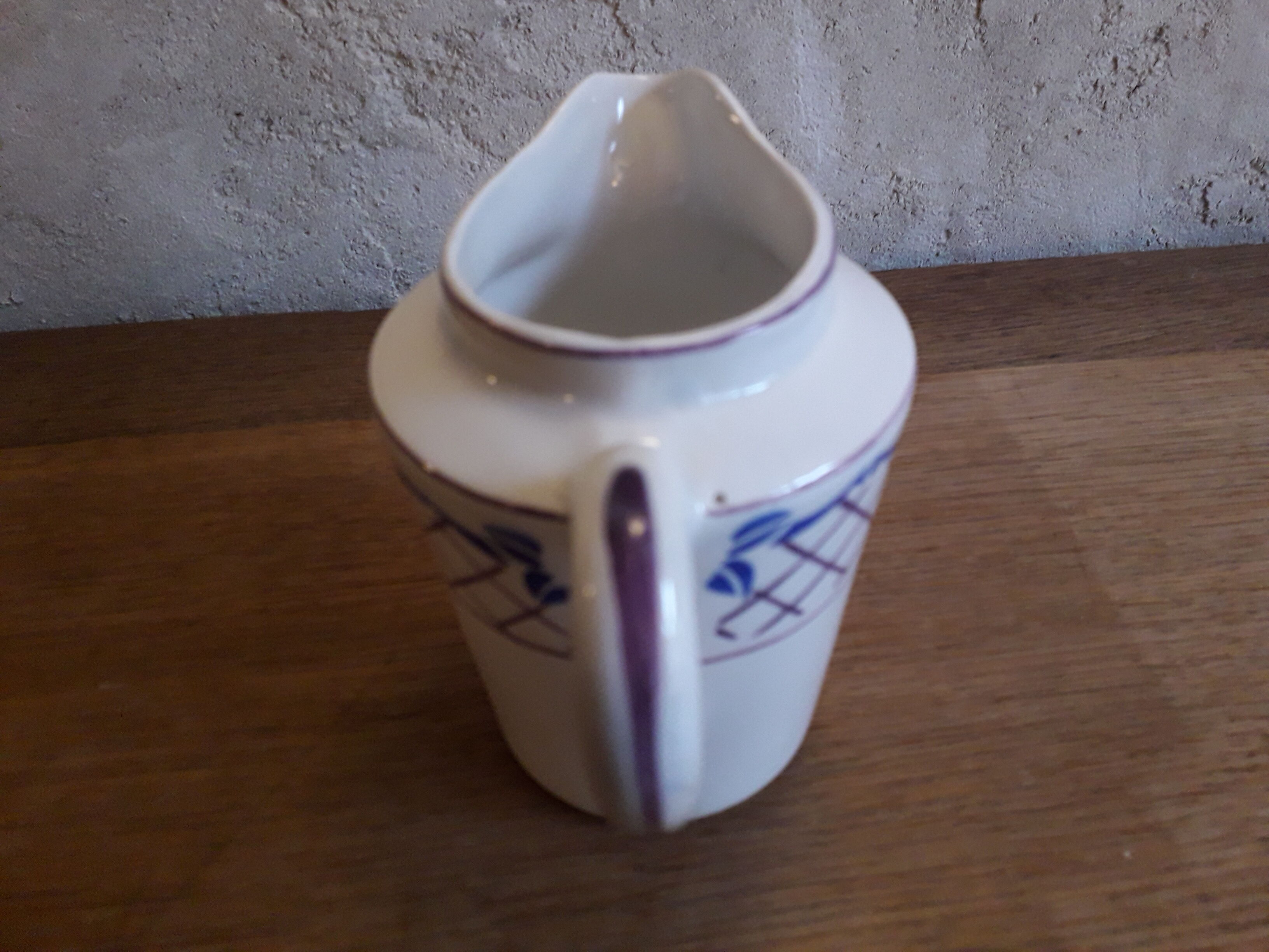 Choisy earthenware milk jug model Roseraie News Galleries