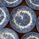 9-piece service of English plates with blue and white country decor