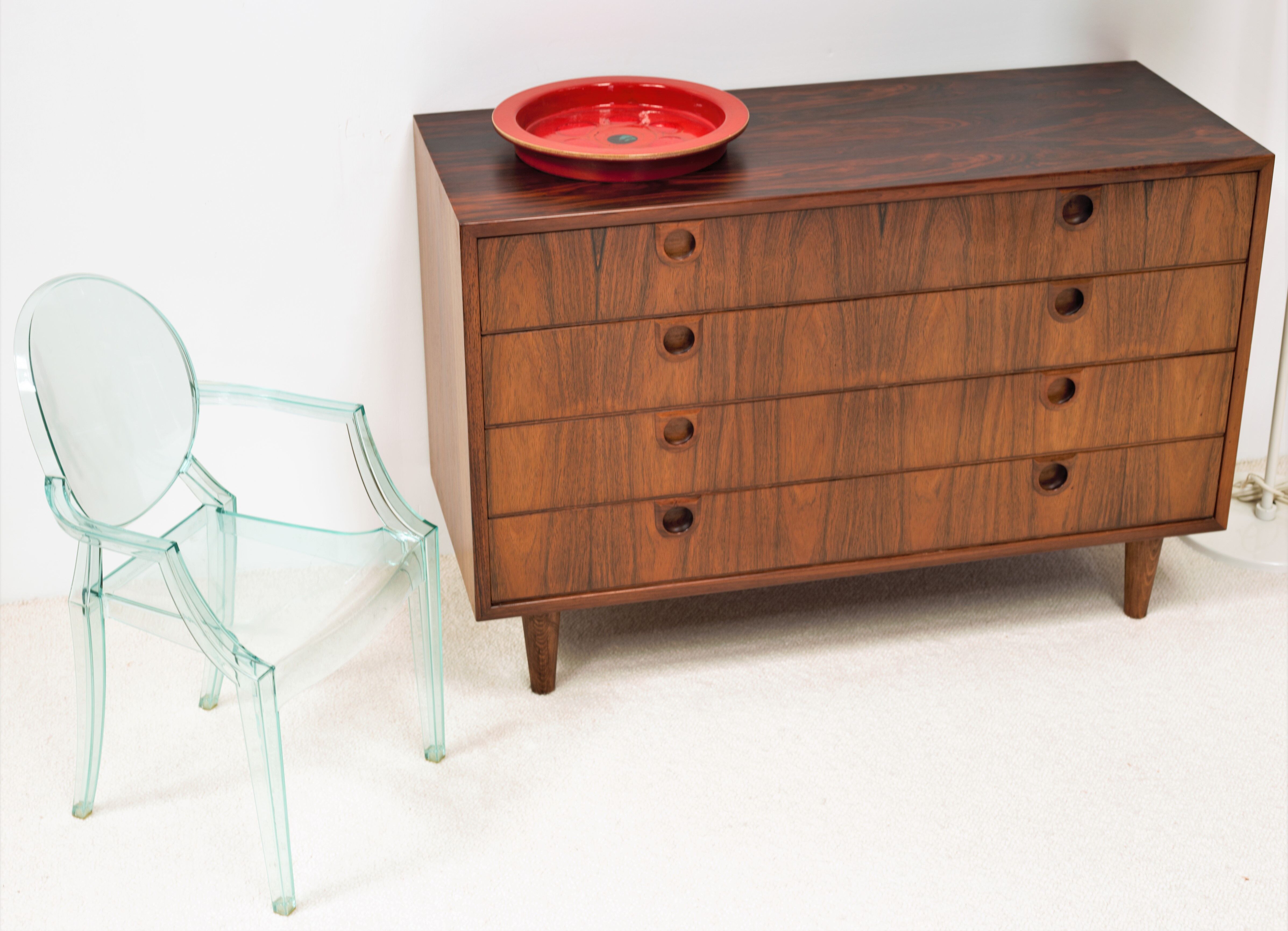 Commode en palissandre