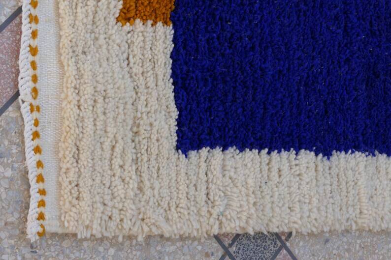 Handmade runner rug 300cm x 100cm