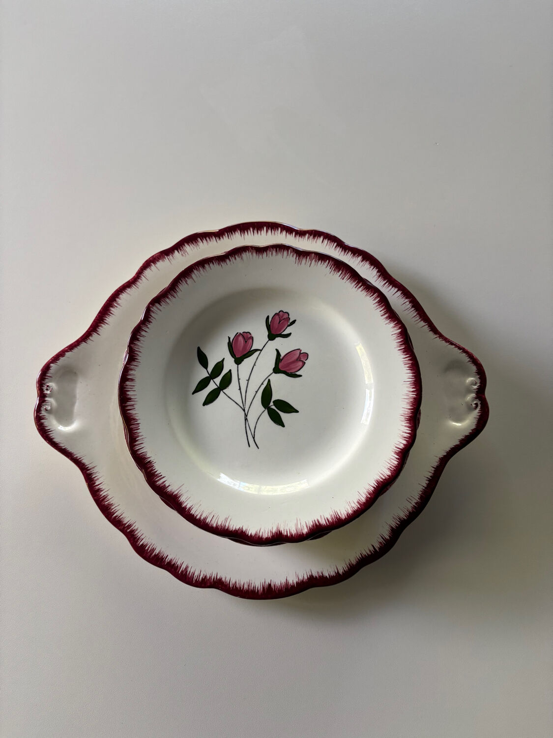 Salins dessert plates and platter, Cerilly model