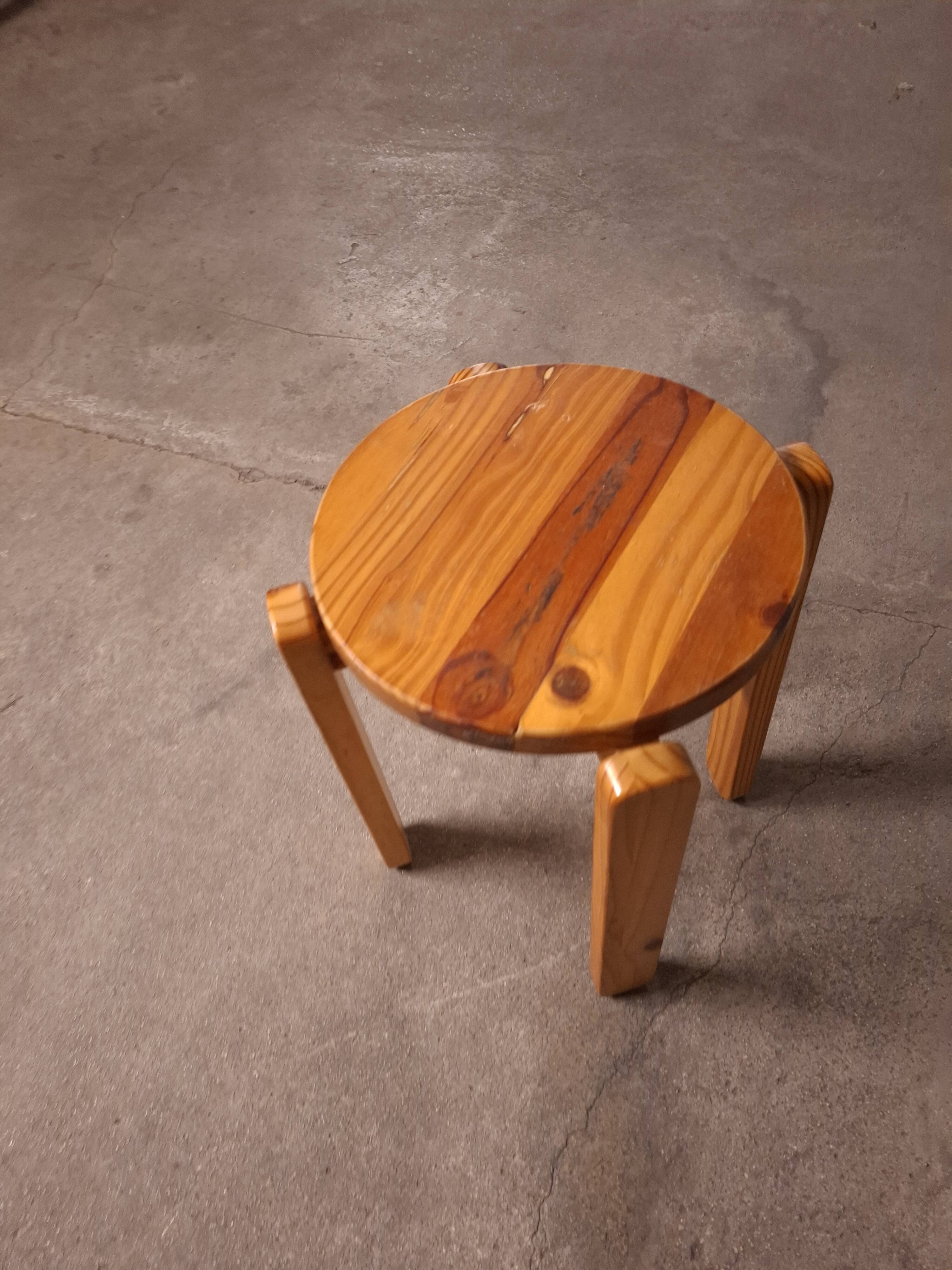 Tabouret en pin vintage